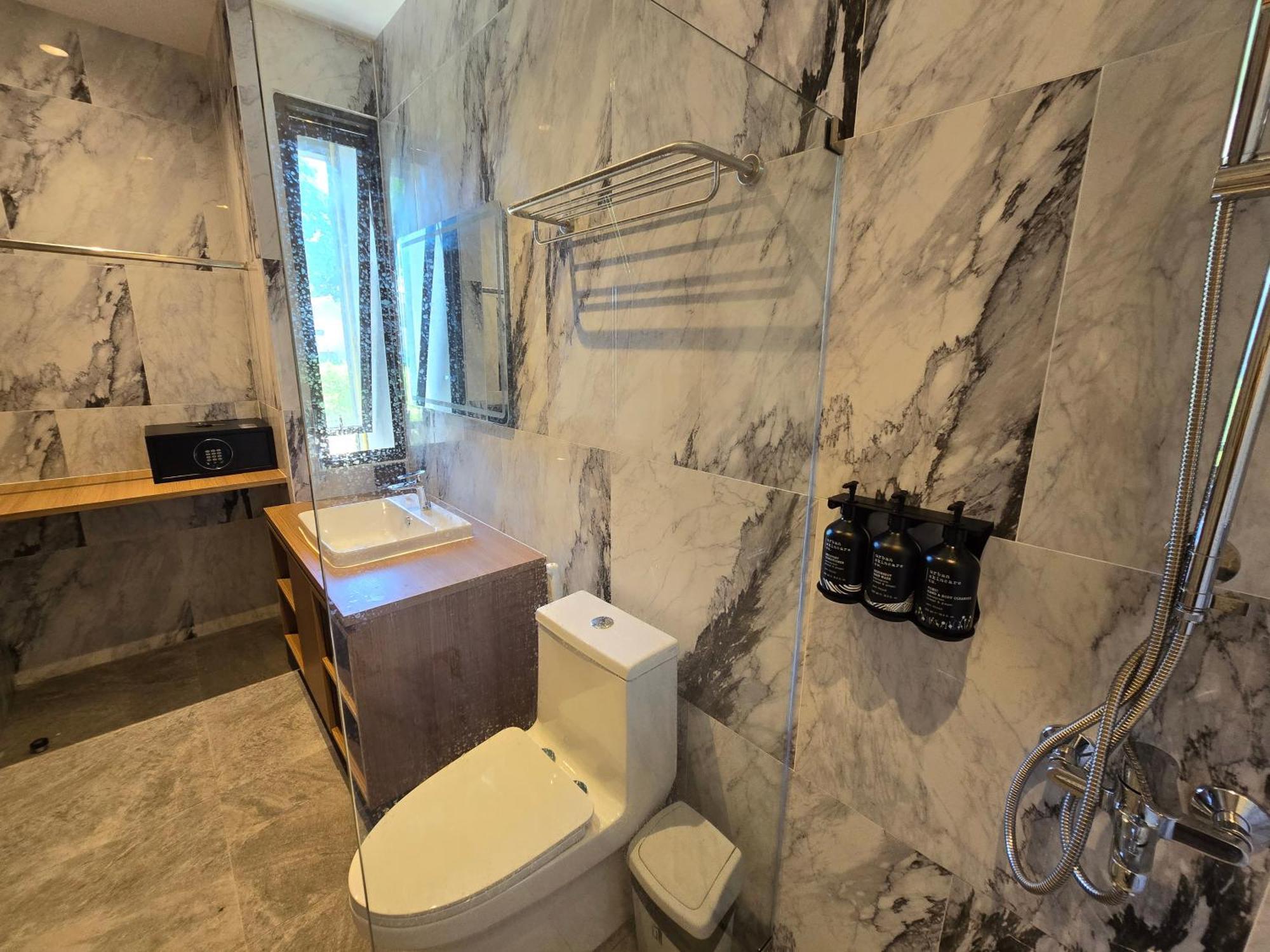 Samutra Residences Тонгсала Екстер'єр фото